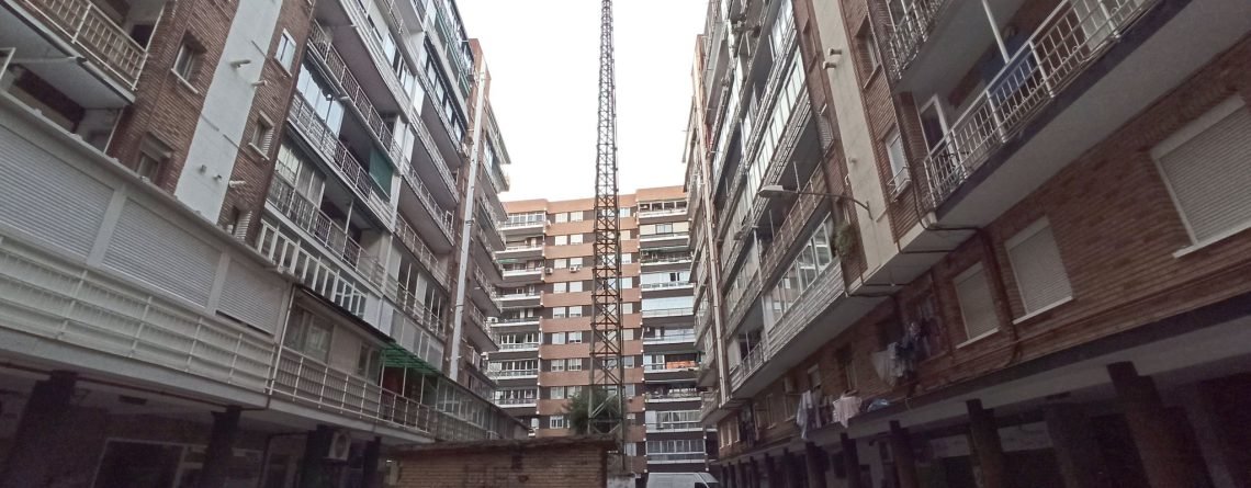 Calle Jovellanos en Caballería Española