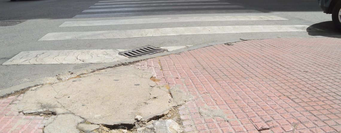 El PP Alcalá pide un incremento de la limpieza en Cánovas del Castillo