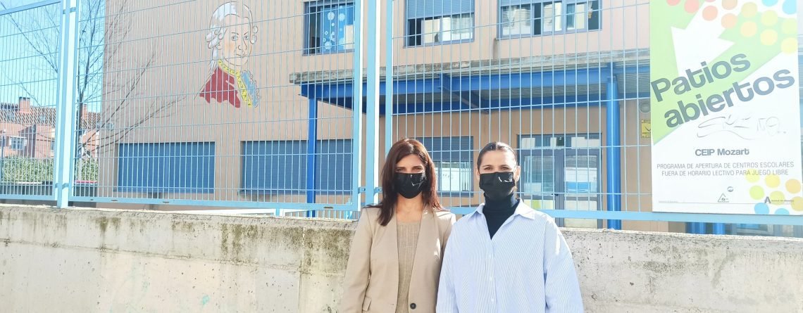 Judith Piquet y Esther de Andrés en el Colegio Mozart